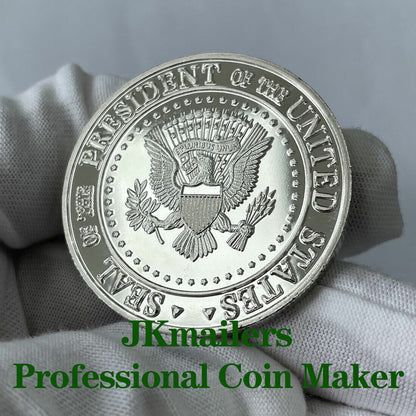 2021-2025 Donald Trump Coin President Coin IN GOD WE TRUST Coins （Silver） US